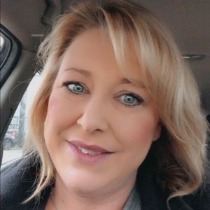 Meet your Posher, Staci